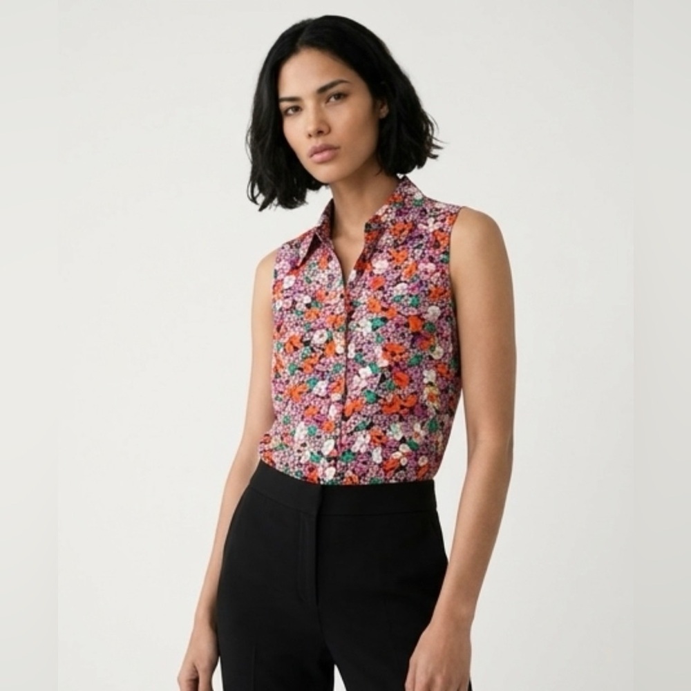 NWOT Ann Taylor Floral Sleeveless Collared Blouse Size Small